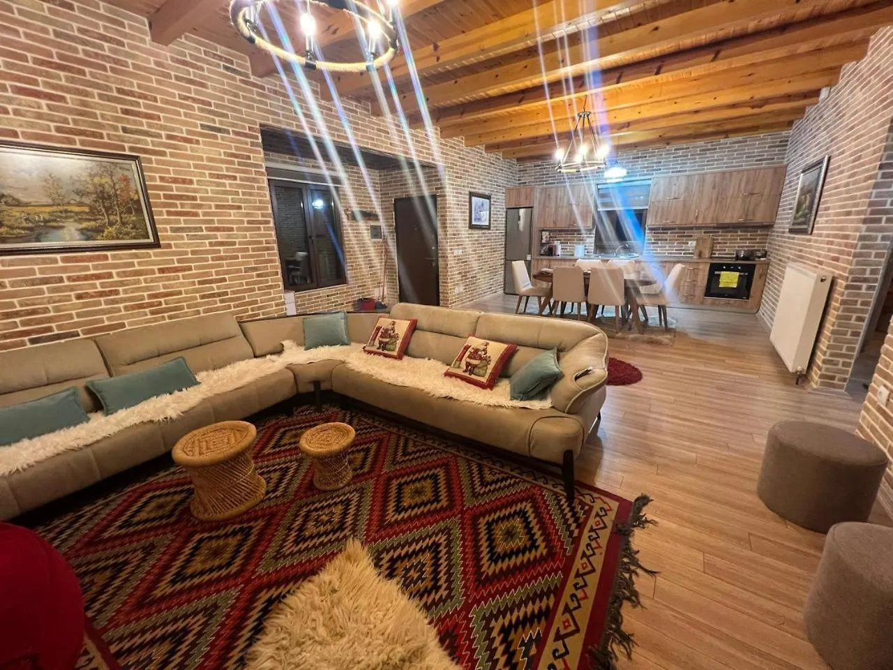 Saselisht Harmony 4 Bedroom Villa Pogradec Albania