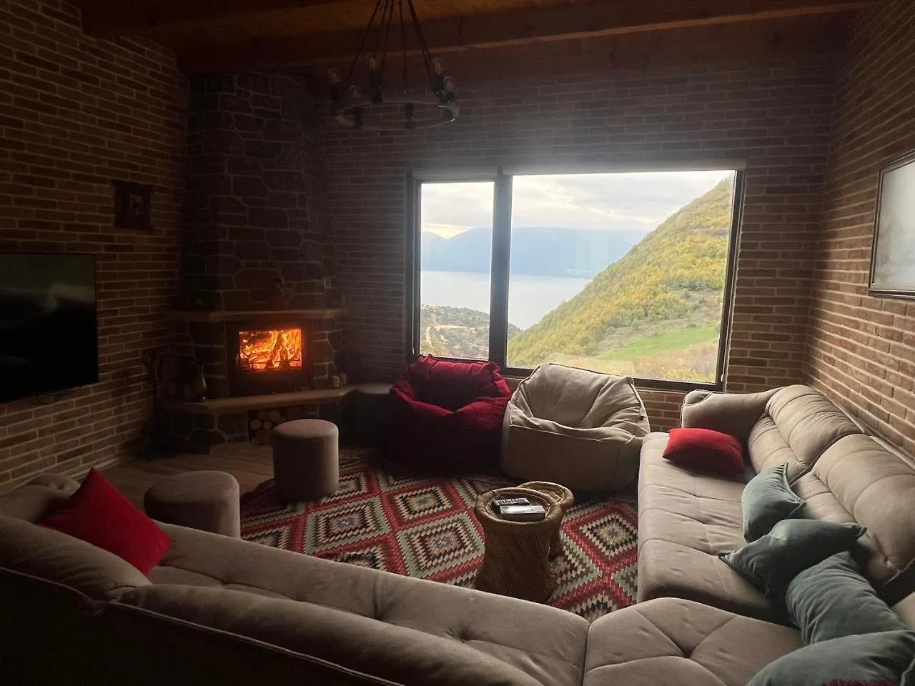 Apartment Saselisht Harmony 4 Bedroom Villa Pogradec
